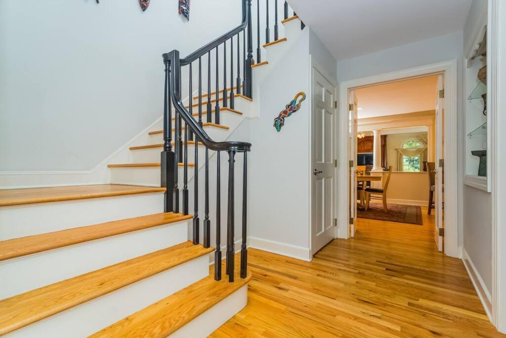 Serenity Manor In Scenic Weston Near Westport, Ct Экстерьер фото